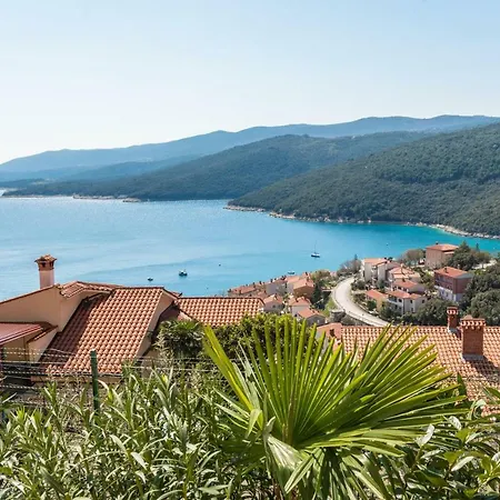 Ana 1069 Apartament Rabac